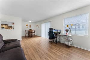 2503 N ALAFAYA TRL #1, ORLANDO, FL 32826 Sold 04/10/23