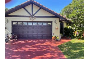 2490 Albany Dr, Kissimmee, FL 34758, Sold 12/07/22