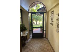 2490 Albany Dr, Kissimmee, FL 34758, Sold 12/07/22