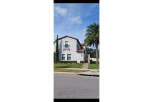 127 KENNY BLVD, HAINES CITY, FL 33844 Sold 04/14/23