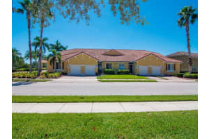 6305 Oxford Cir, Vero Beach, FL 32966, Sold 01/04/23