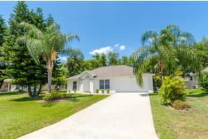 812 Hanging Moss Rd, Davenport, FL 33837, Sold 11/08/22