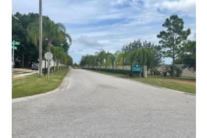 251 ELEUTHERA DR, LAKE ALFRED, FL 33850 Sold 11/30/22