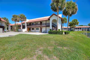 5103 VILLAGE CT #3, LAKE WALES, FL 33898 Sold 04/25/23