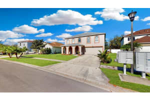 5243 SUNSET CANYON DR, KISSIMMEE, FL 34758 Sold 06/30/23
