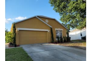 557 Madina Cir, Davenport, FL 33837, Sold 02/13/23