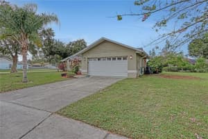 1100 ANNE ELISA CIR, SAINT CLOUD, FL 34772 Sold 01/17/23