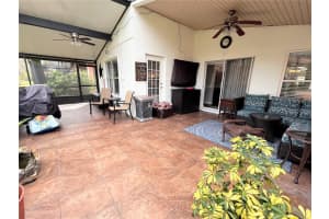 524 GRAND CANAL DRIVE, POINCIANA, FL 34759 Sold 11/21/22