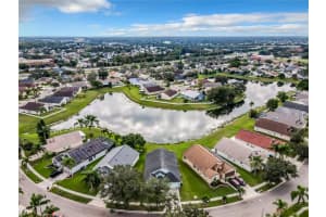 12621 GETTYSBURG CIR, ORLANDO, FL 32837 Sold 12/06/22