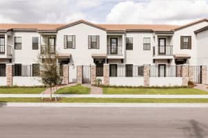 131 KENNY BLVD, HAINES CITY, FL 33844 Sold 05/19/23