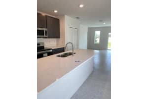 181 VILLAVISTA CT, DAVENPORT, FL 33896 Sold 01/30/23