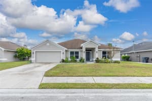 6917 BENTLY DR, LAKELAND, FL 33809 Sold 01/26/23