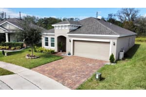 504 Sardinia Cir Davenport, FL 33837 Sold 03/10/23