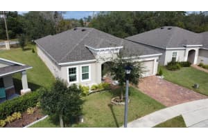 504 Sardinia Cir Davenport, FL 33837 Sold 03/10/23
