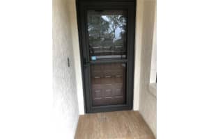 501 W OLD US HIGHWAY 441 #C-302, MOUNT DORA, FL 32757 Sold 02/15/23