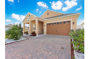9195 CARMELA AVE, DAVENPORT, FL 33897 Sold 04/18/23