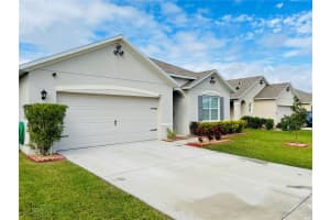 548 SQUIRES GROVES DR, WINTER HAVEN, FL 33880 Sold 11/30/23