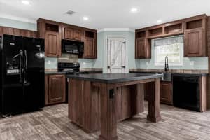 3157 PIONEER TRAILS LOOP, LAKELAND, FL 33810 Sold 03/10/23