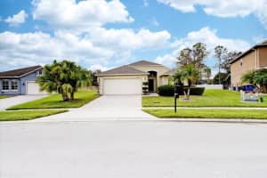 3806 Spirited Cir, St Cloud, FL 34772, Sold 03/13/23