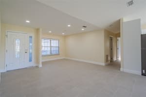 3634 DOE RUN DR, SAINT CLOUD, FL 34772 Sold 02/17/23