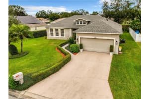 572 HEATHER GLEN DR, WINTER HAVEN, FL 33884 Sold 01/17/23