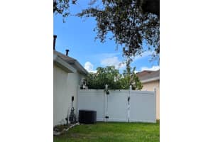 525 Ella Mae Dr, Davenport, FL 33897, Sold 02/02/23