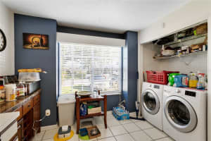 302 WOODGREEN LN, WINTER SPRINGS, FL 32708 Sold 03/22/23
