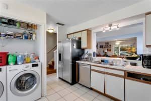 302 WOODGREEN LN, WINTER SPRINGS, FL 32708 Sold 03/22/23