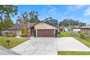 2308 CHESHIRE PL, LAKELAND, FL 33810 Sold 02/28/23