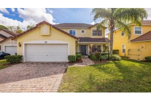 361 MOCKINGBIRD RD, DAVENPORT, FL 33896 Sold 03/18/23