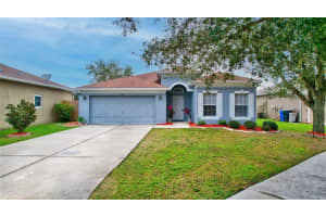 610 MAPLE POINTE DRIVE, SEFFNER, FL 33584 Sold 03/21/23