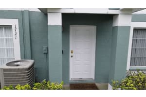 1721 FLUORSHIRE DRIVE, BRANDON, FL 33511 Sold 03/31/23