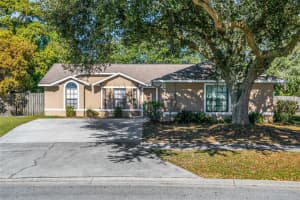 2444 PINE CHASE CIRCLE, SAINT CLOUD, FL 34769 Sold 03/02/23