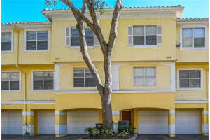 2630 LEGACY VILLAS DRIVE, MAITLAND, FL 32751 Sold 04/17/23