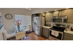 4406 LAKE ORLANDO PARKWAY, ORLANDO, FL 32808 Sold 03/06/23