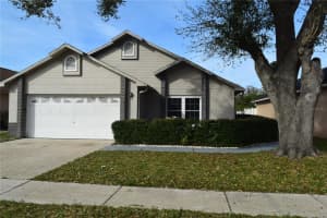 2732 WHISPER LAKES CLUB CIRCLE, ORLANDO, FL 32837 Sold 04/18/23