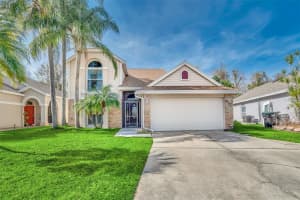 2213 Crosshair Cir Orlando, FL 32837 Sold 04/19/23