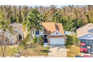2213 Crosshair Cir Orlando, FL 32837 Sold 04/19/23
