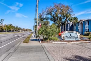 2515 ALAFAYA TRAIL, ORLANDO, FL 32826 Sold 03/31/23