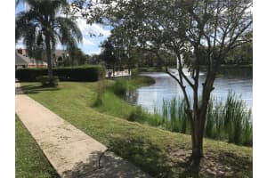 4756 Walden Cir, Orlando, FL 32811, Sold 02/17/23
