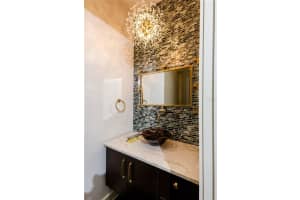 100 EOLA DRIVE, ORLANDO, FL 32801 Sold 08/22/23