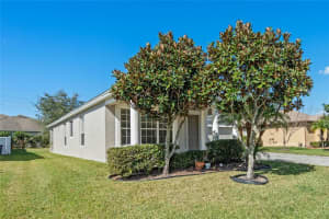 2339 MEADOW OAK CIRCLE, KISSIMMEE, FL 34746 Sold 04/19/23