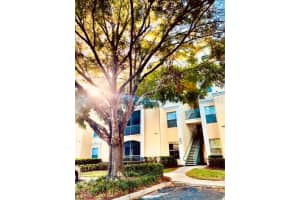 8925 LEGACY COURT, KISSIMMEE, FL 34747 Sold 05/03/23