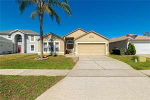 10719 PALAISEAU COURT, ORLANDO, FL 32825 Sold 04/17/23