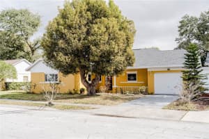 8375 LE MESA STREET, ORLANDO, FL 32827 Sold 05/12/23