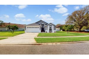 12777 GETTYSBURG CIRCLE, ORLANDO, FL 32837 Sold 04/21/23