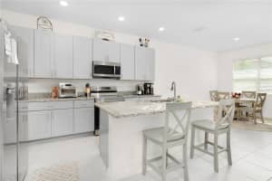 804 RICHMOND ESTATES AVENUE, HAINES CITY, FL 33844 Sold 08/21/23