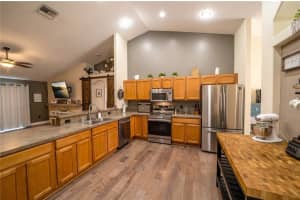 2818 JEBIDIAH COURT, SAINT CLOUD, FL 34772 Sold 04/11/23