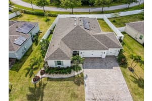 402 BLUE LAKE CIRCLE, KISSIMMEE, FL 34758 Sold 04/17/23