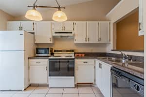2650 King Oak Cir, St Cloud, FL 34769, Sold 05/15/23